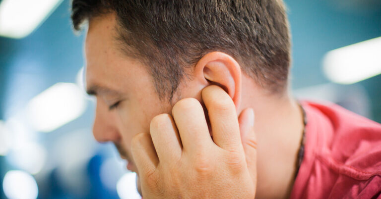 why-do-you-hear-music-in-your-ears-and-how-to-get-rid-of-it-gethow